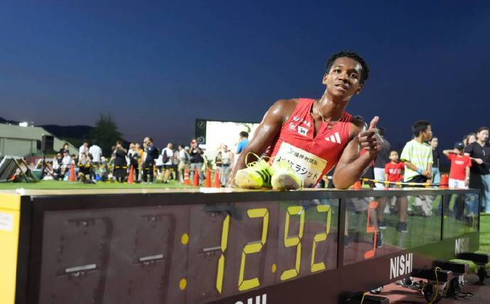 日结束的, 为男子, 当年的刘翔