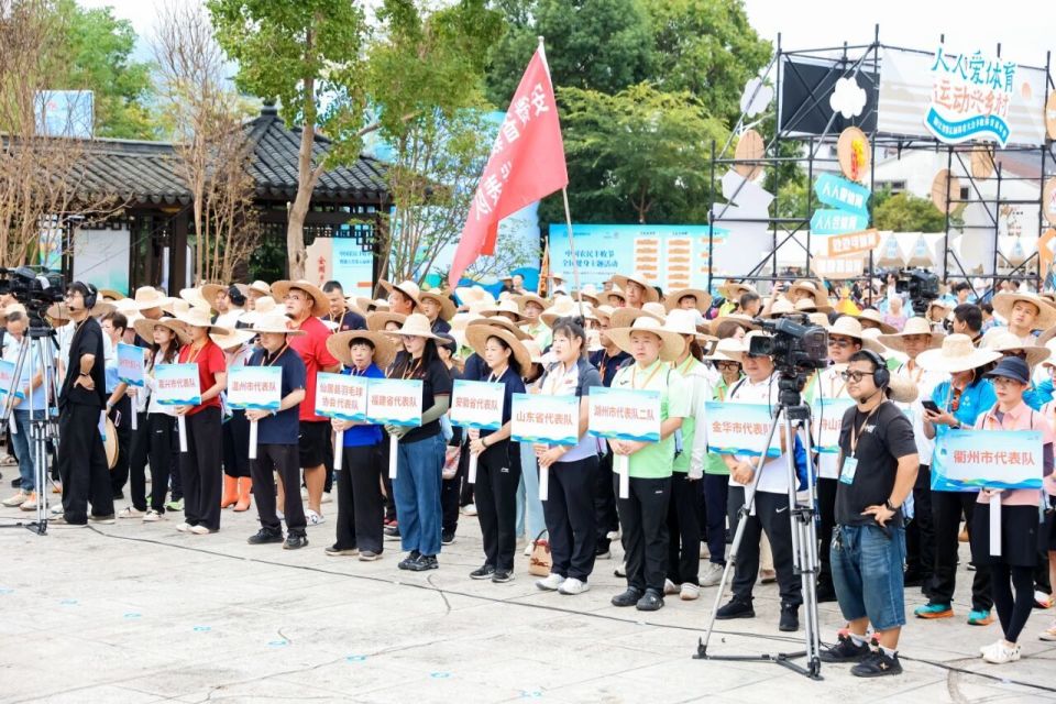 afM, 提供了可复, com