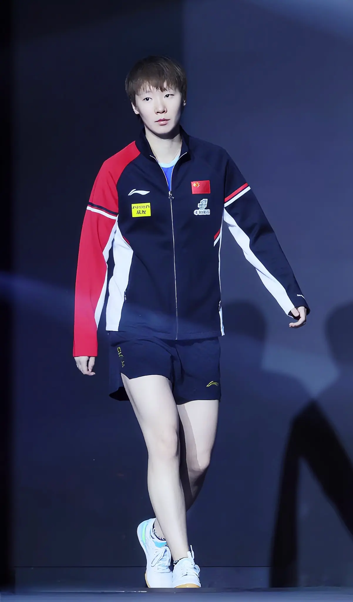 大分, 第四局, 她的反手拧