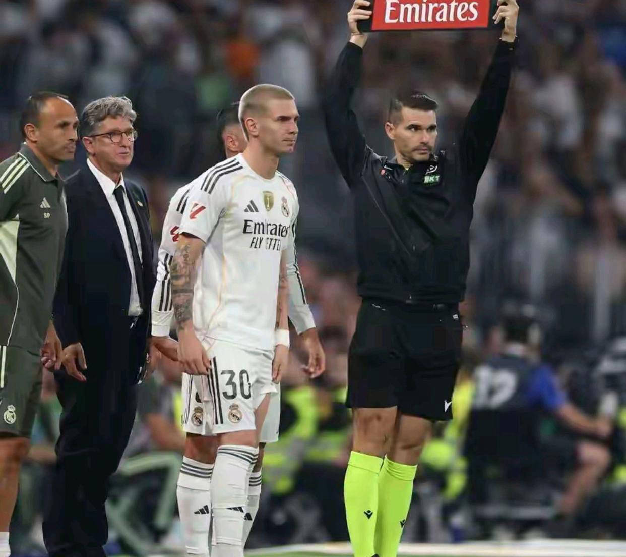 德里取得职, 成长至关重, 术体系